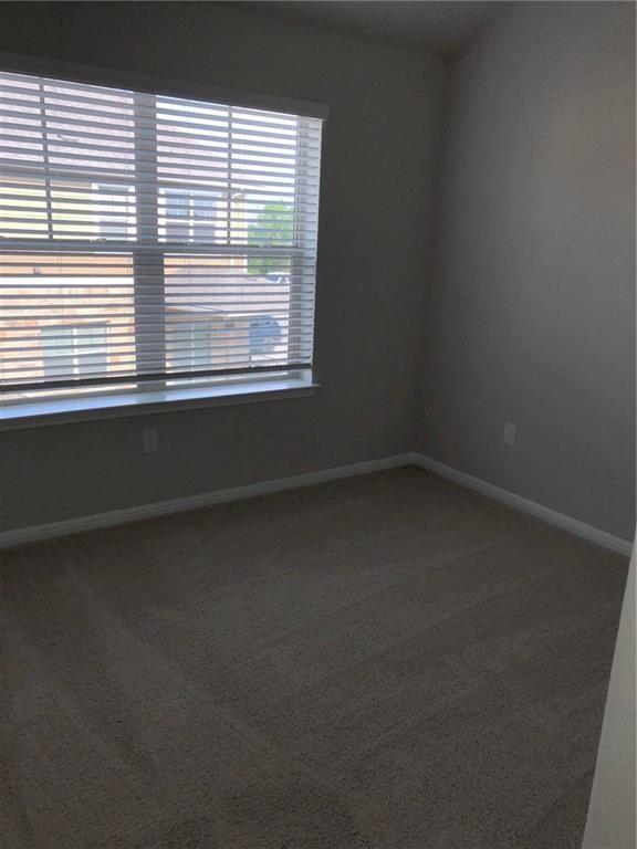 516 E Slaughter Ln # 602, Austin, TX 78744