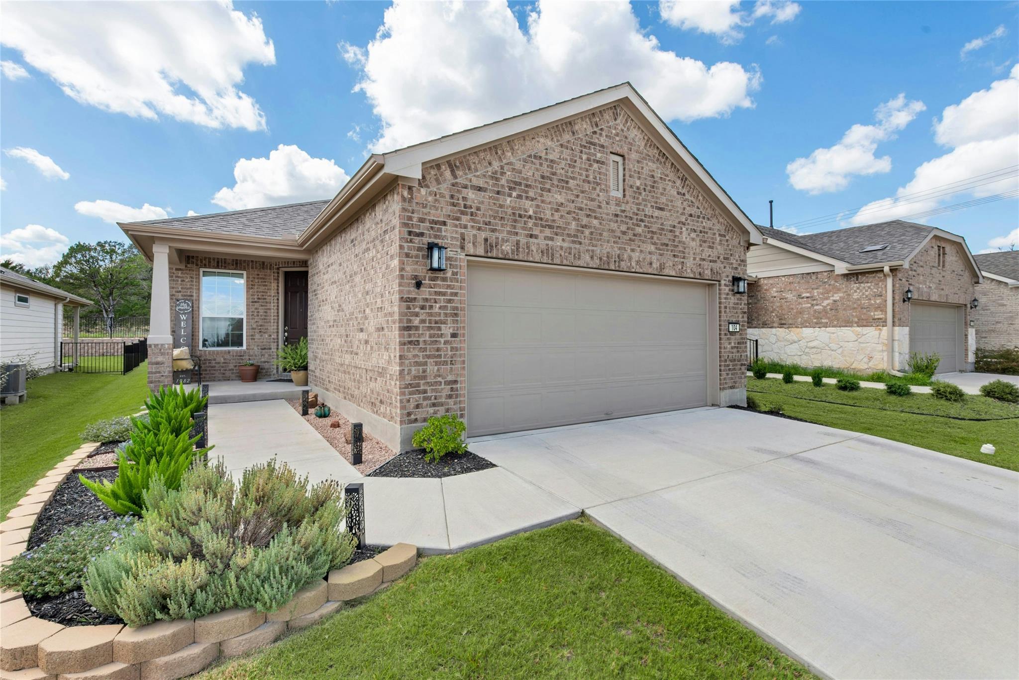 104 Coachsmith St, Georgetown, TX 78633