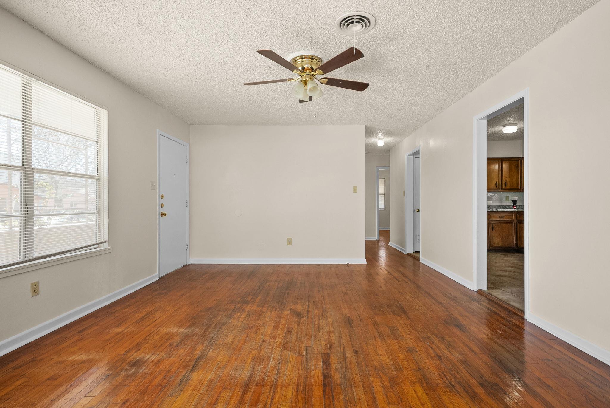 302 East St, Copperas Cove, TX 76522