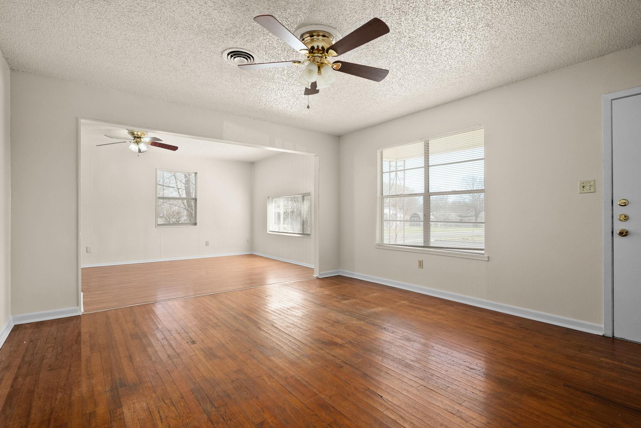 302 East St, Copperas Cove, TX 76522