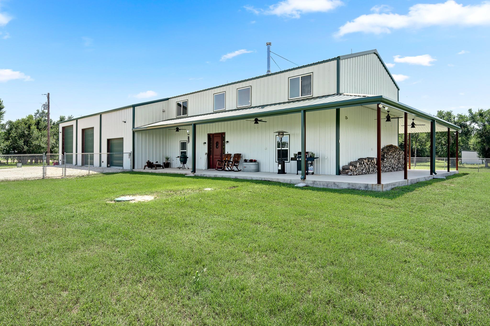 463 County Road 436, Thorndale, TX 76577