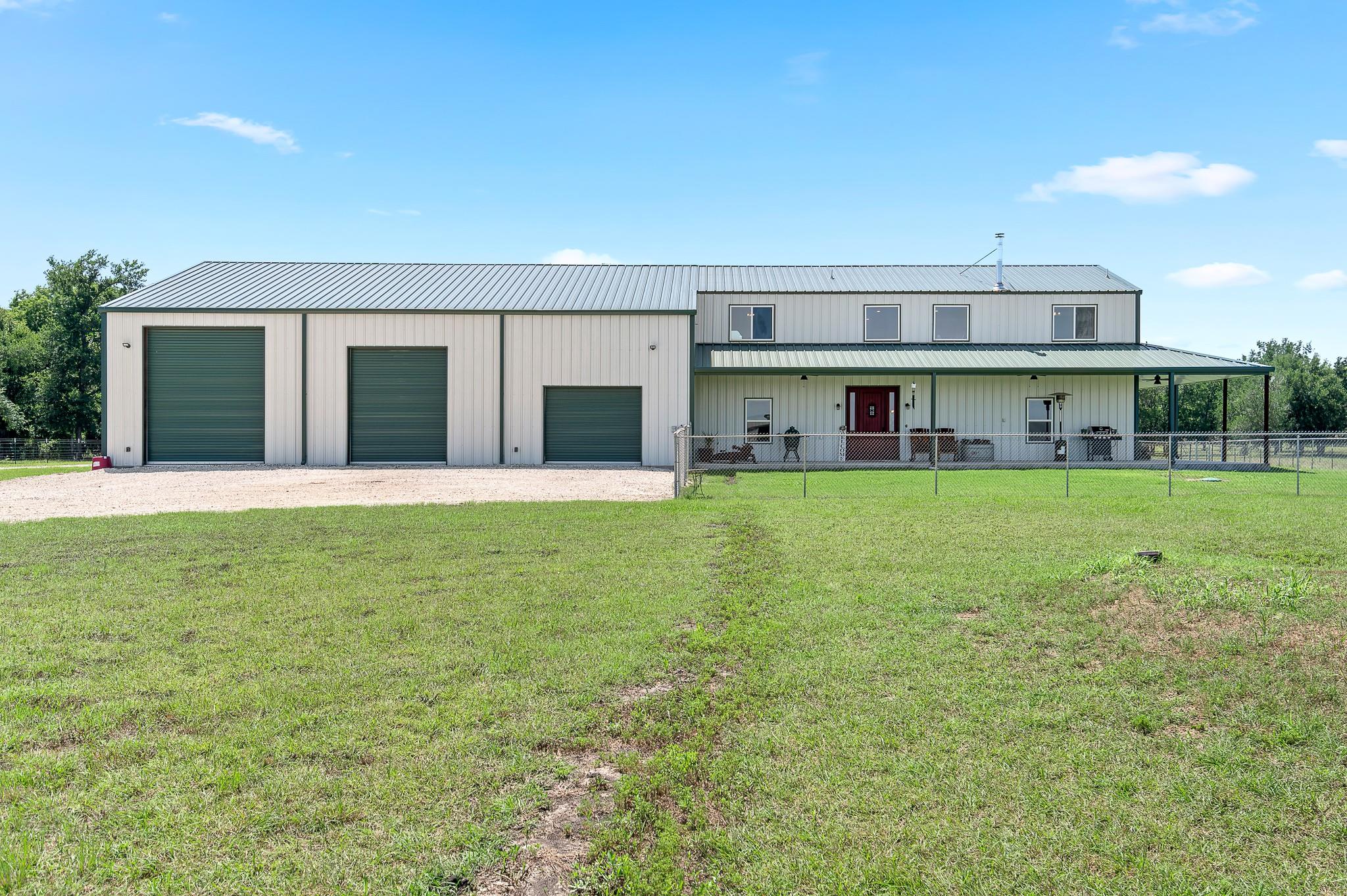 463 County Road 436, Thorndale, TX 76577