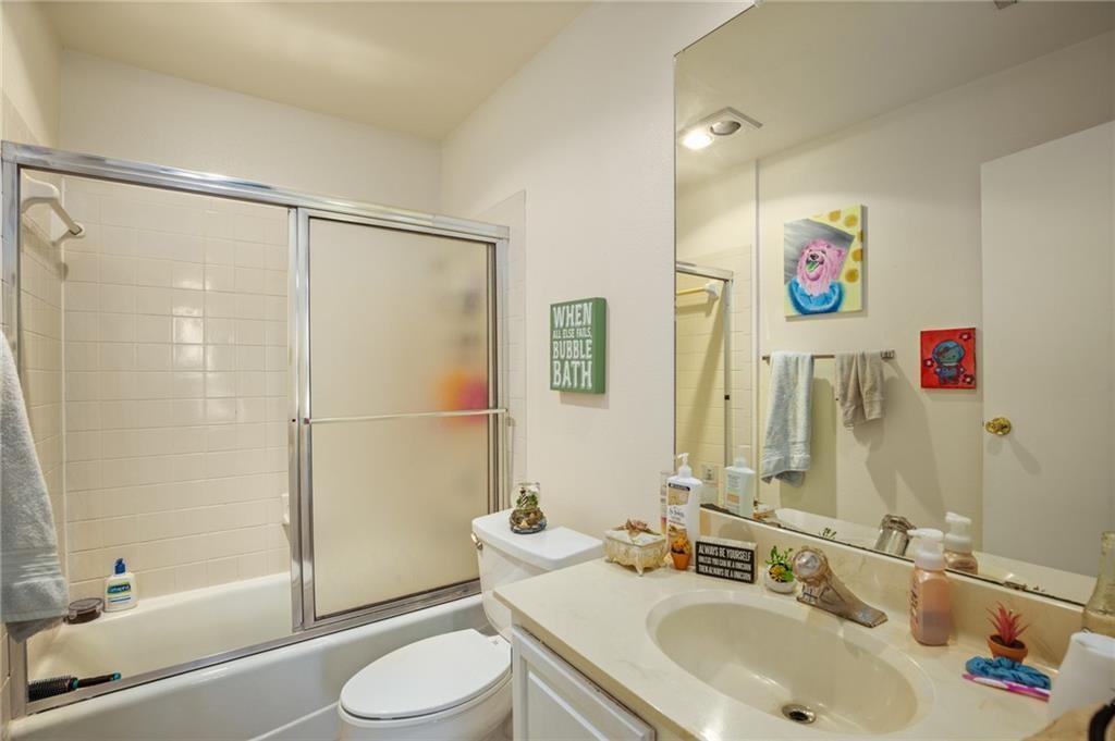 2409 Leon St # 101, Austin, TX 78705