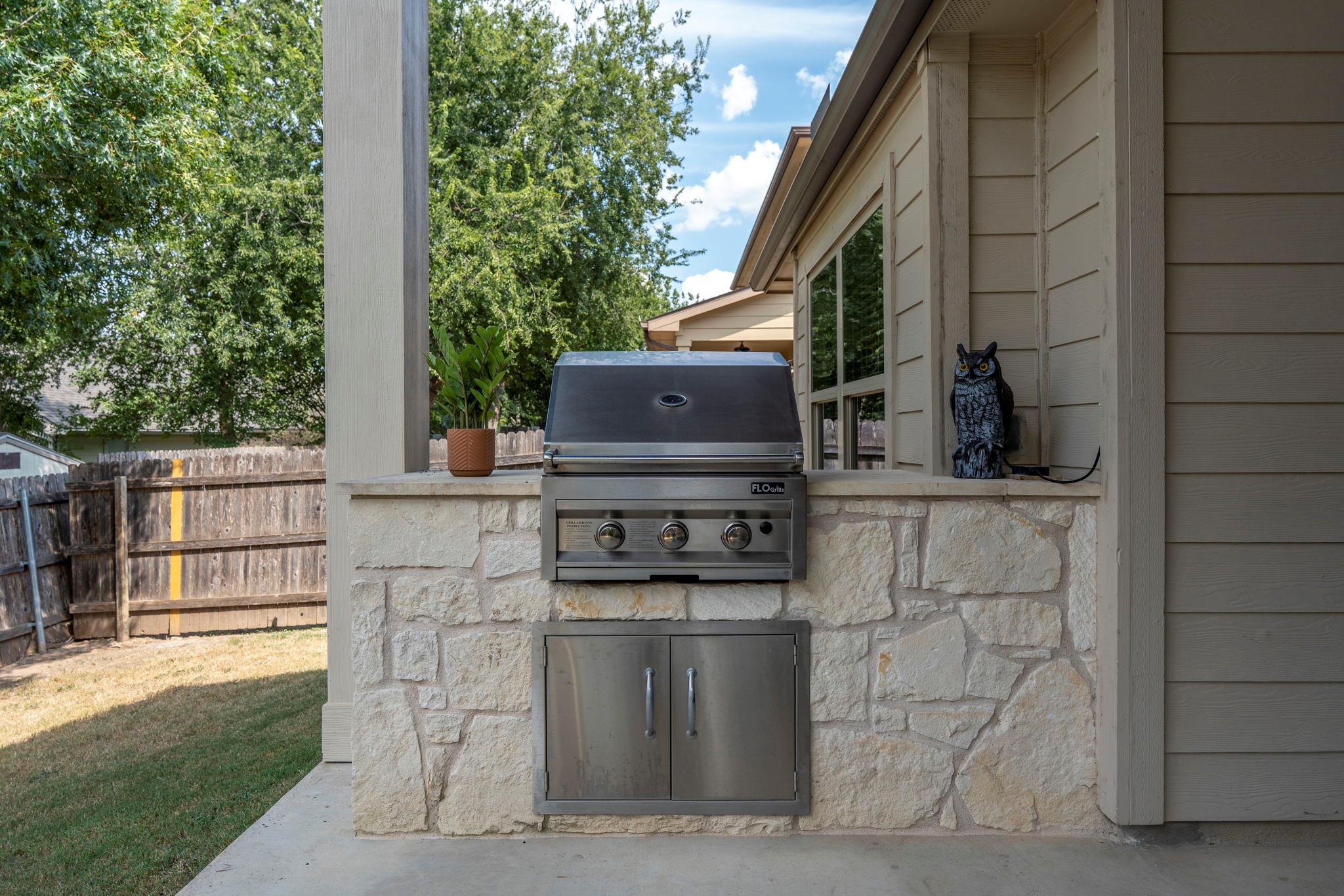 294 Summer Pointe Dr, Buda, TX 78610