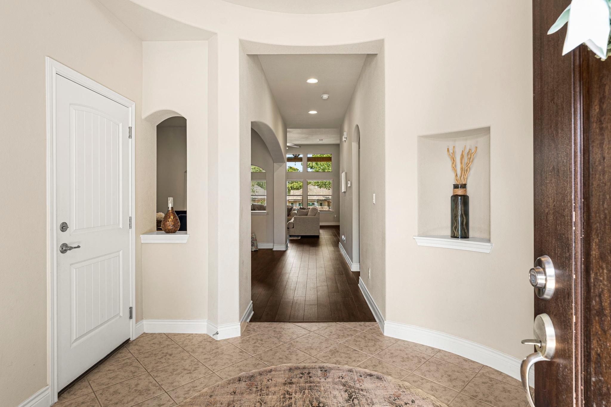 294 Summer Pointe Dr, Buda, TX 78610