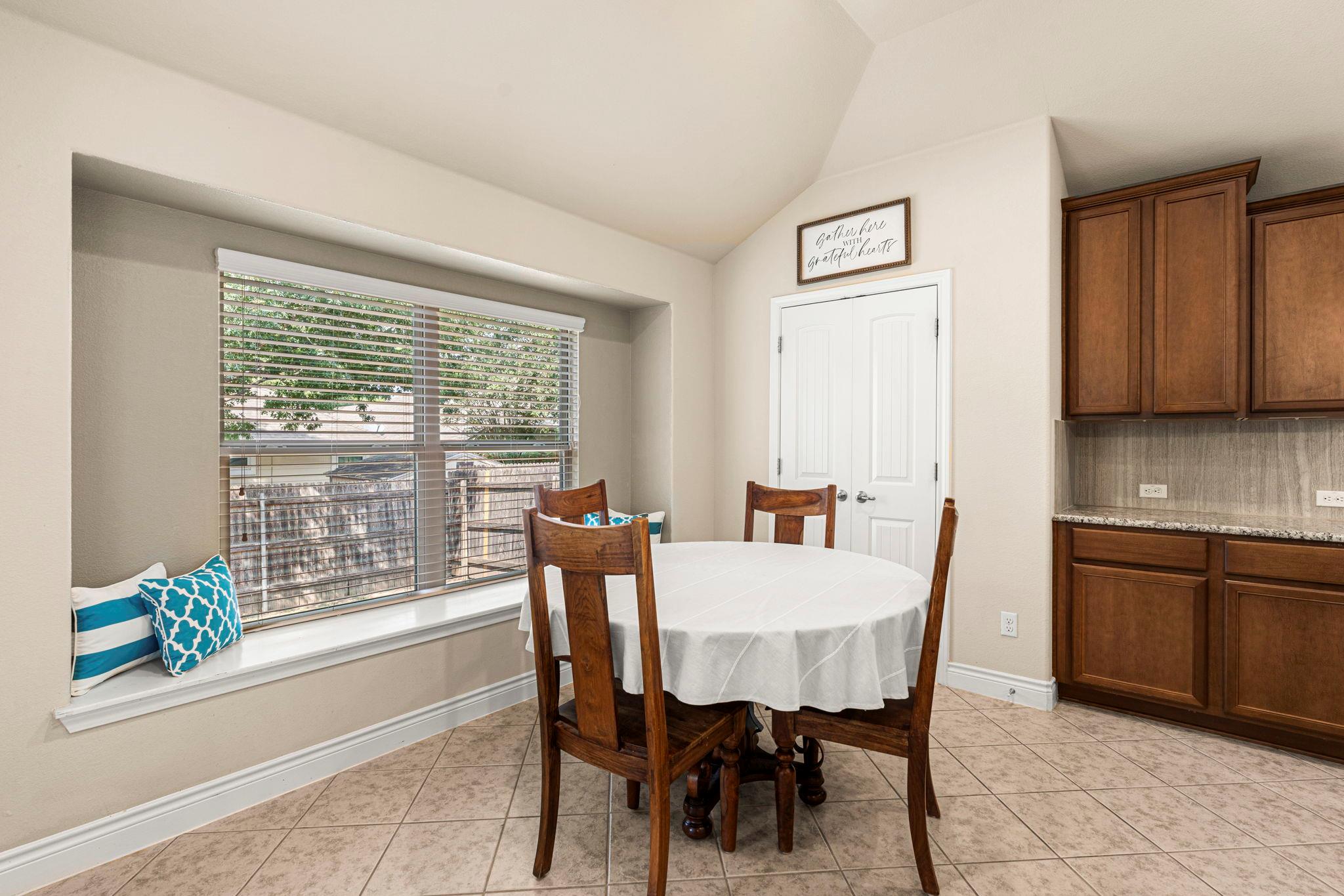 294 Summer Pointe Dr, Buda, TX 78610