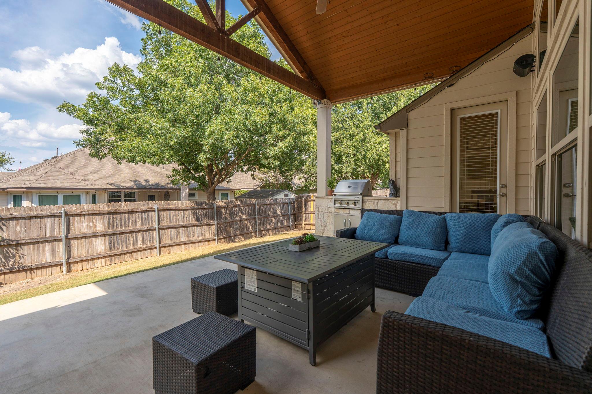 294 Summer Pointe Dr, Buda, TX 78610