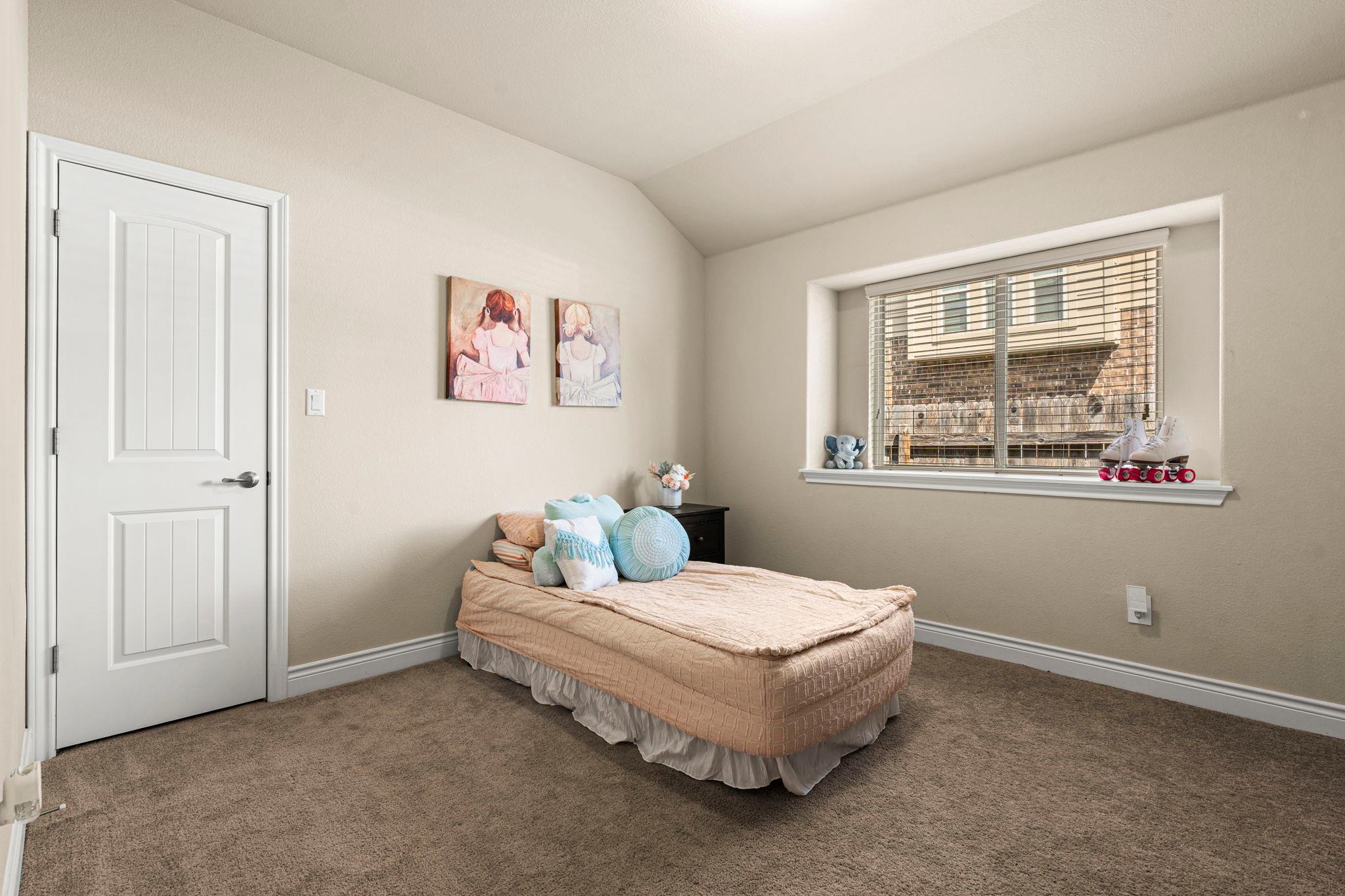 294 Summer Pointe Dr, Buda, TX 78610