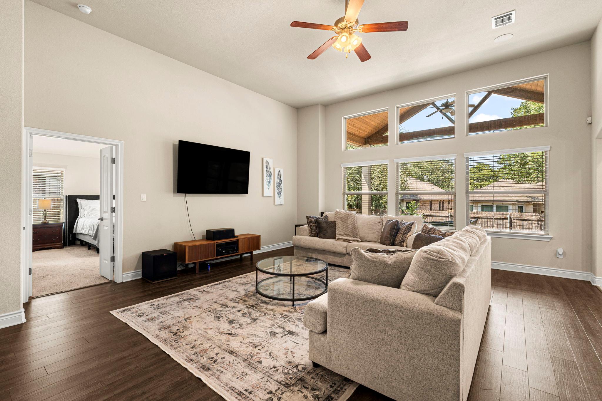 294 Summer Pointe Dr, Buda, TX 78610