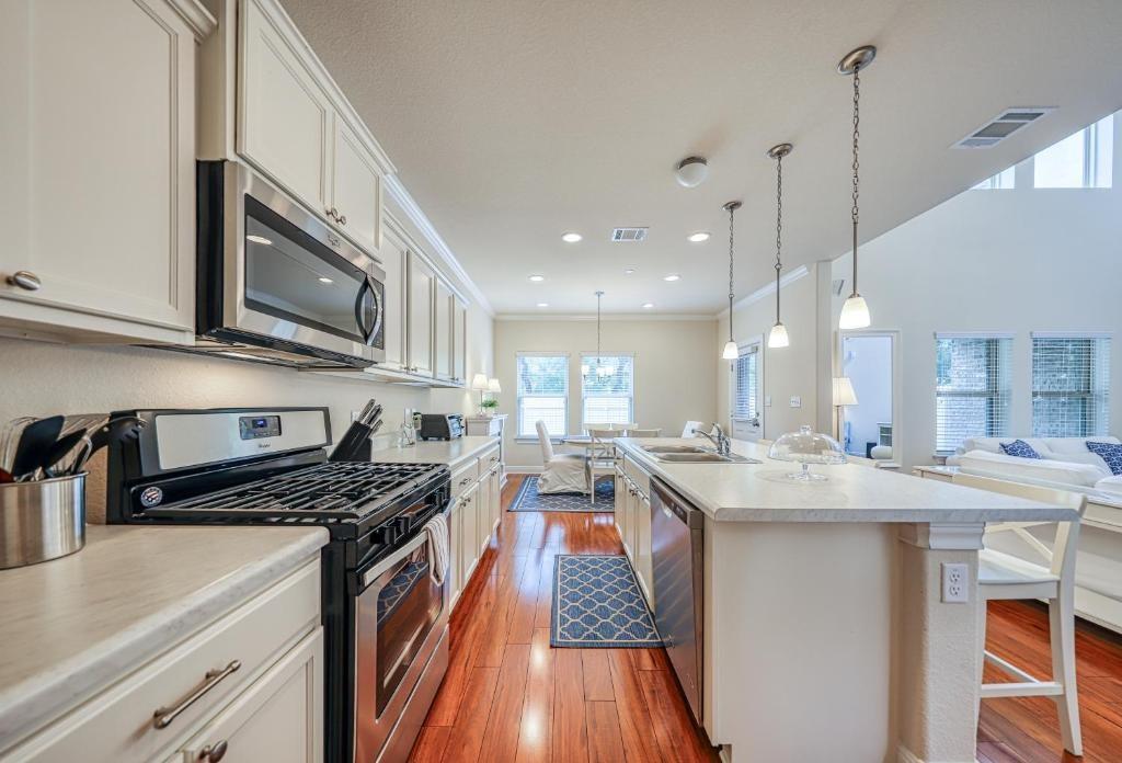 2304 S Lakeline Blvd # 393, Cedar Park, TX 78613