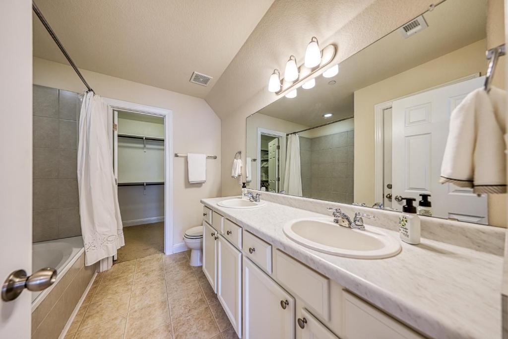 2304 S Lakeline Blvd # 393, Cedar Park, TX 78613