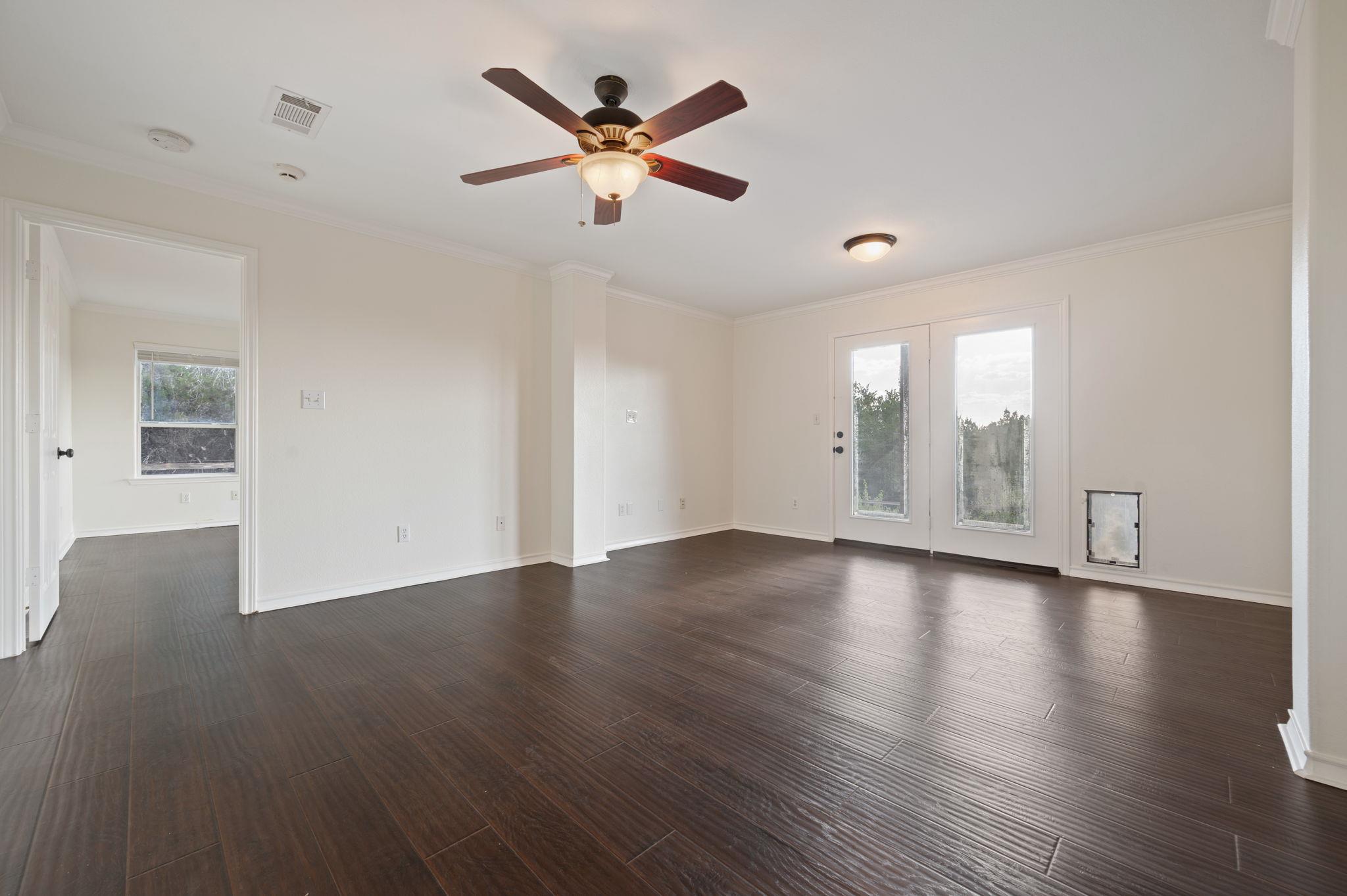 5102 Sundown St, Lago Vista, TX 78645