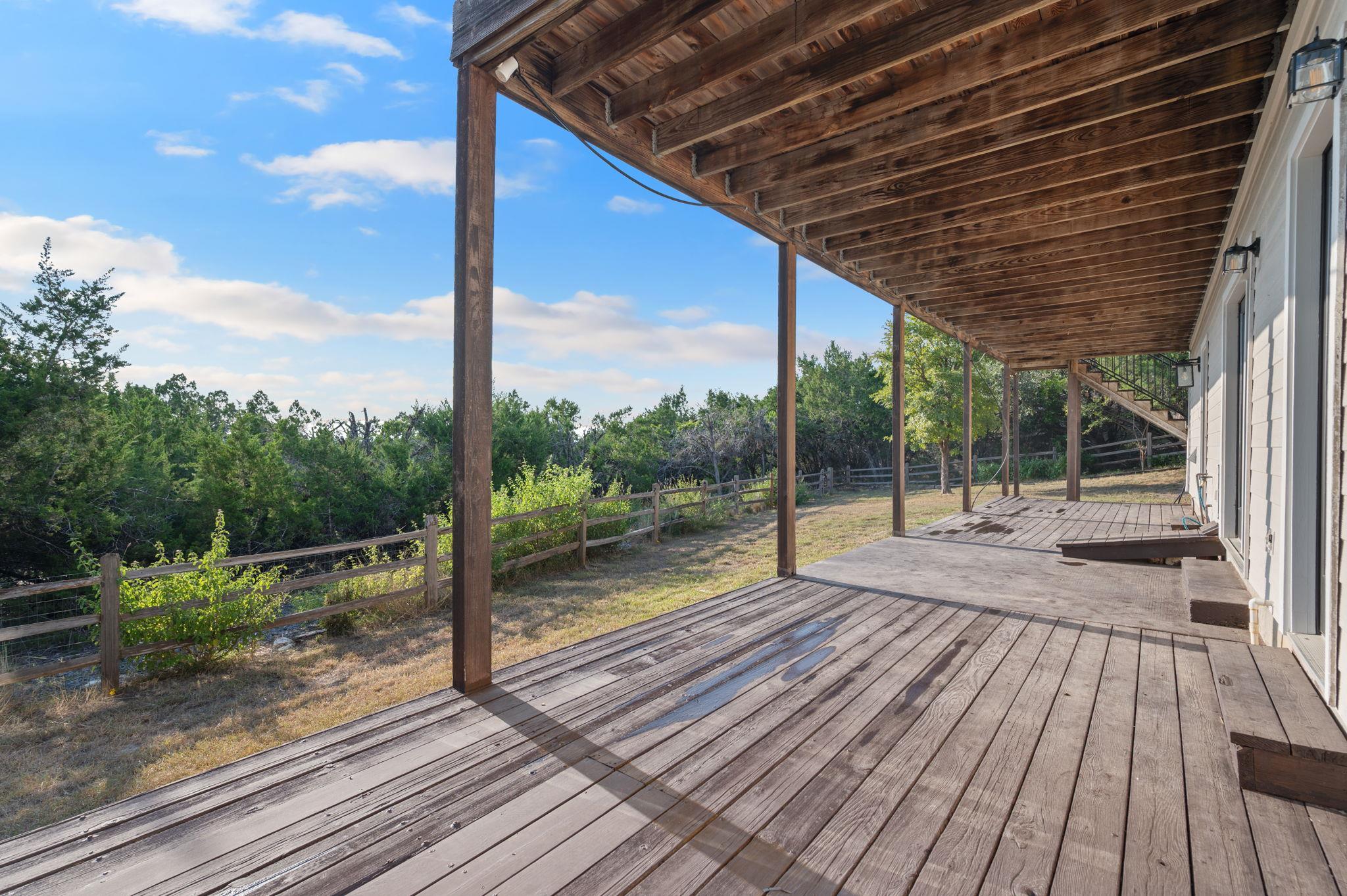 5102 Sundown St, Lago Vista, TX 78645