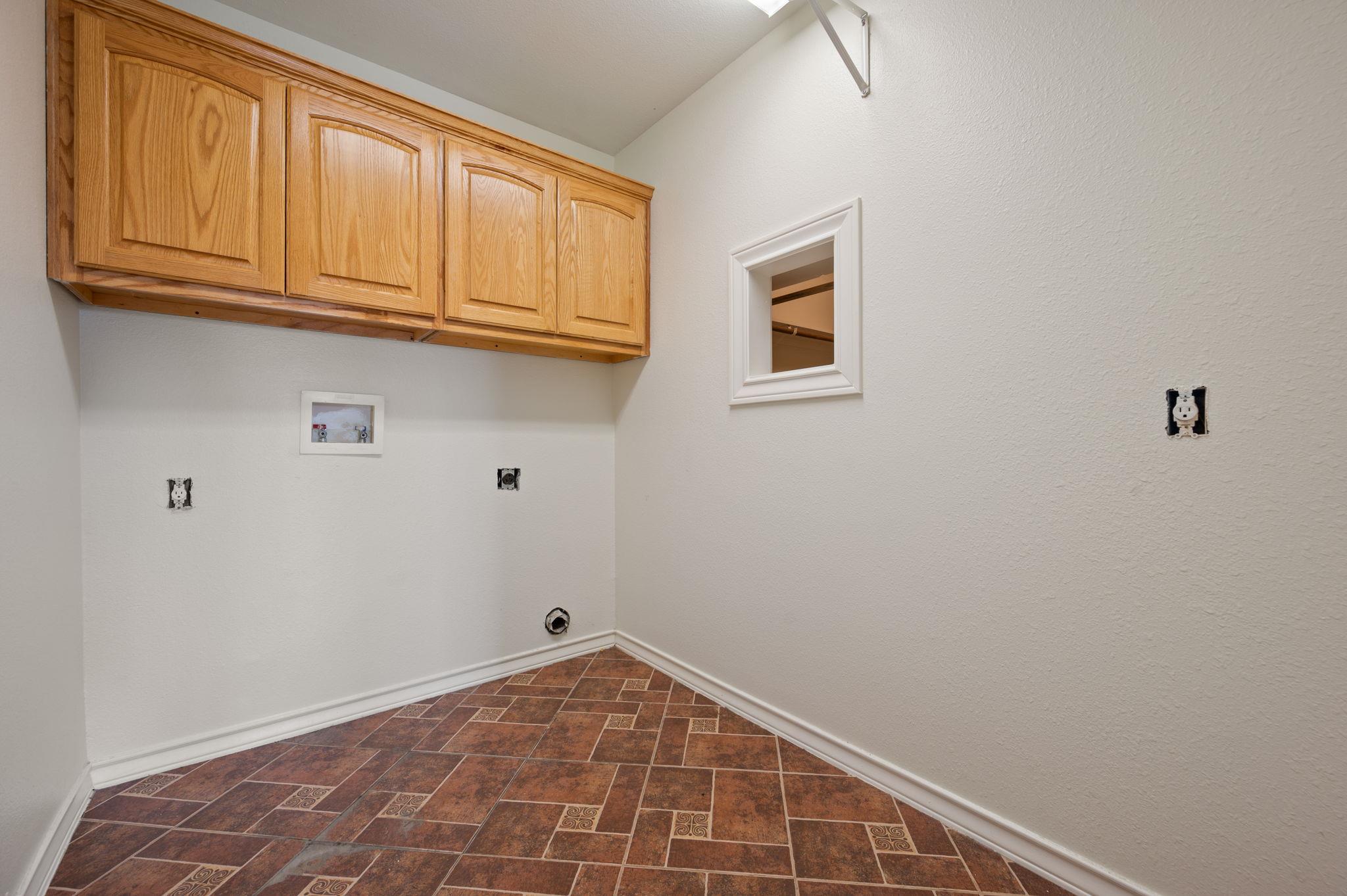 5102 Sundown St, Lago Vista, TX 78645