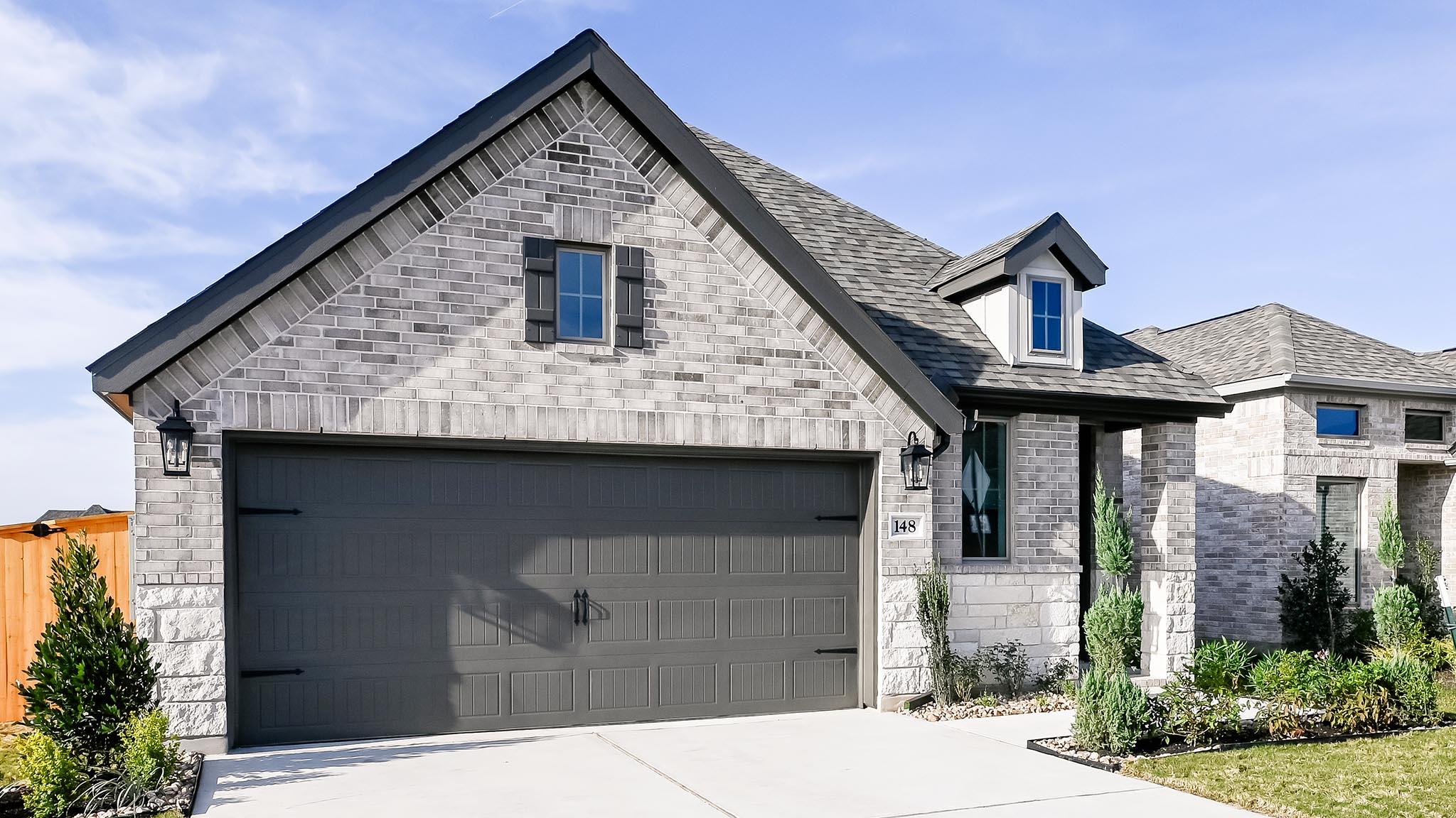 148 Blackborrow Dr, Kyle, TX 78640