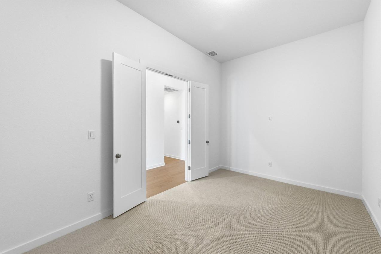 122 Stock Pond Trl, Kyle, TX 78640