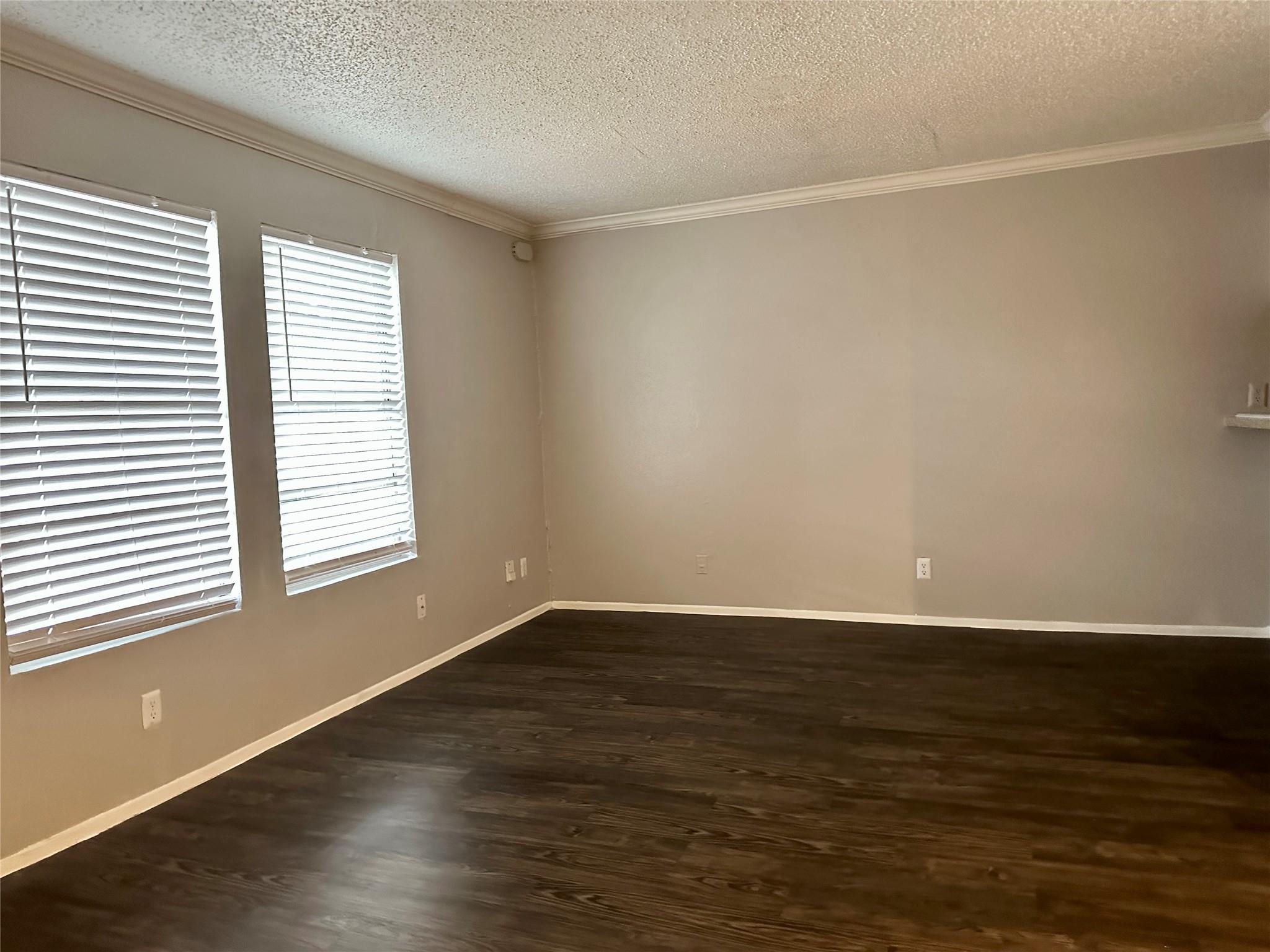 5426 Menchaca Rd # 205, Austin, TX 78745