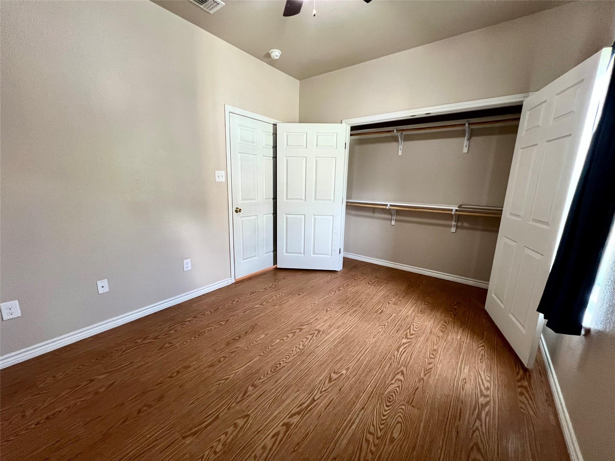 1295 Harper Trl, Lockhart, TX 78644