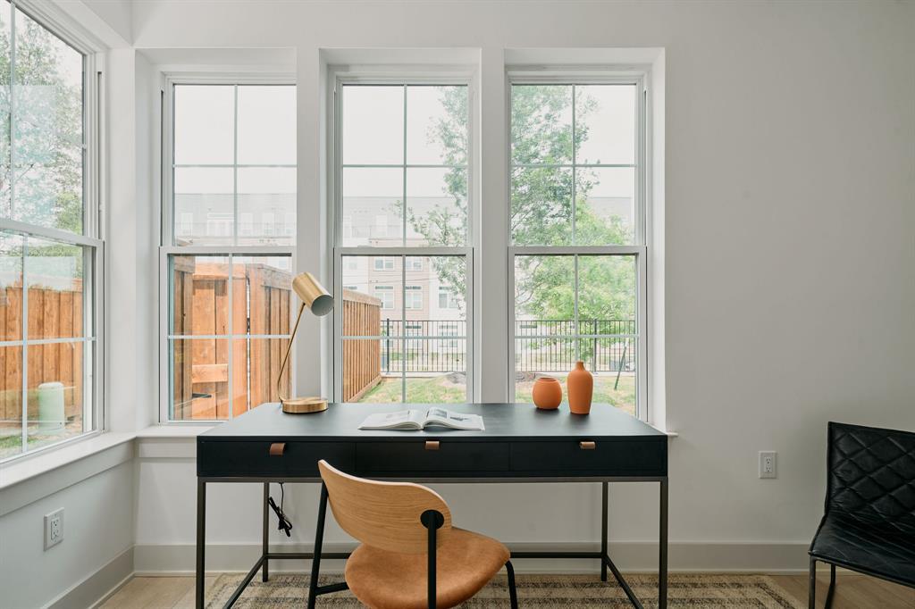 2209 Woodland Ave # 602, Austin, TX 78741