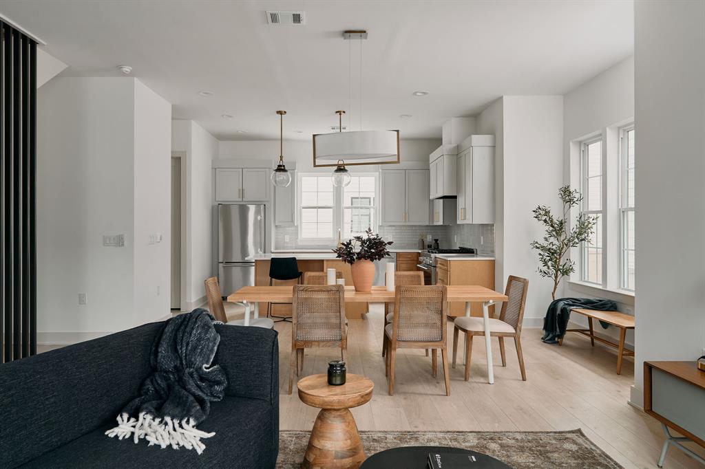 2209 Woodland Ave # 602, Austin, TX 78741