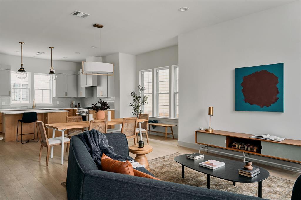 2209 Woodland Ave # 602, Austin, TX 78741