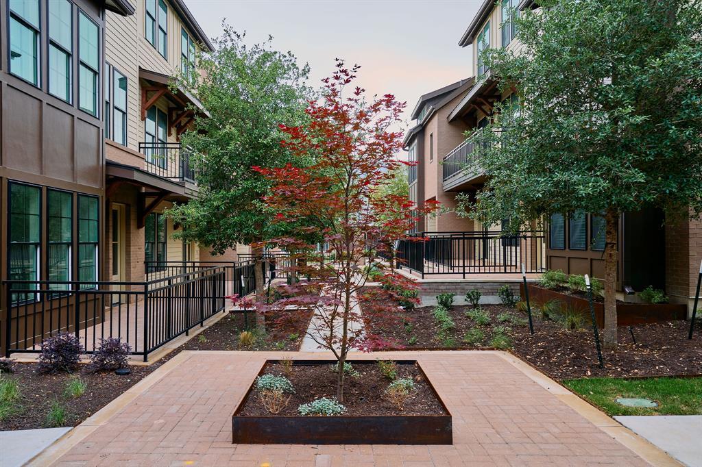 2209 Woodland Ave # 602, Austin, TX 78741