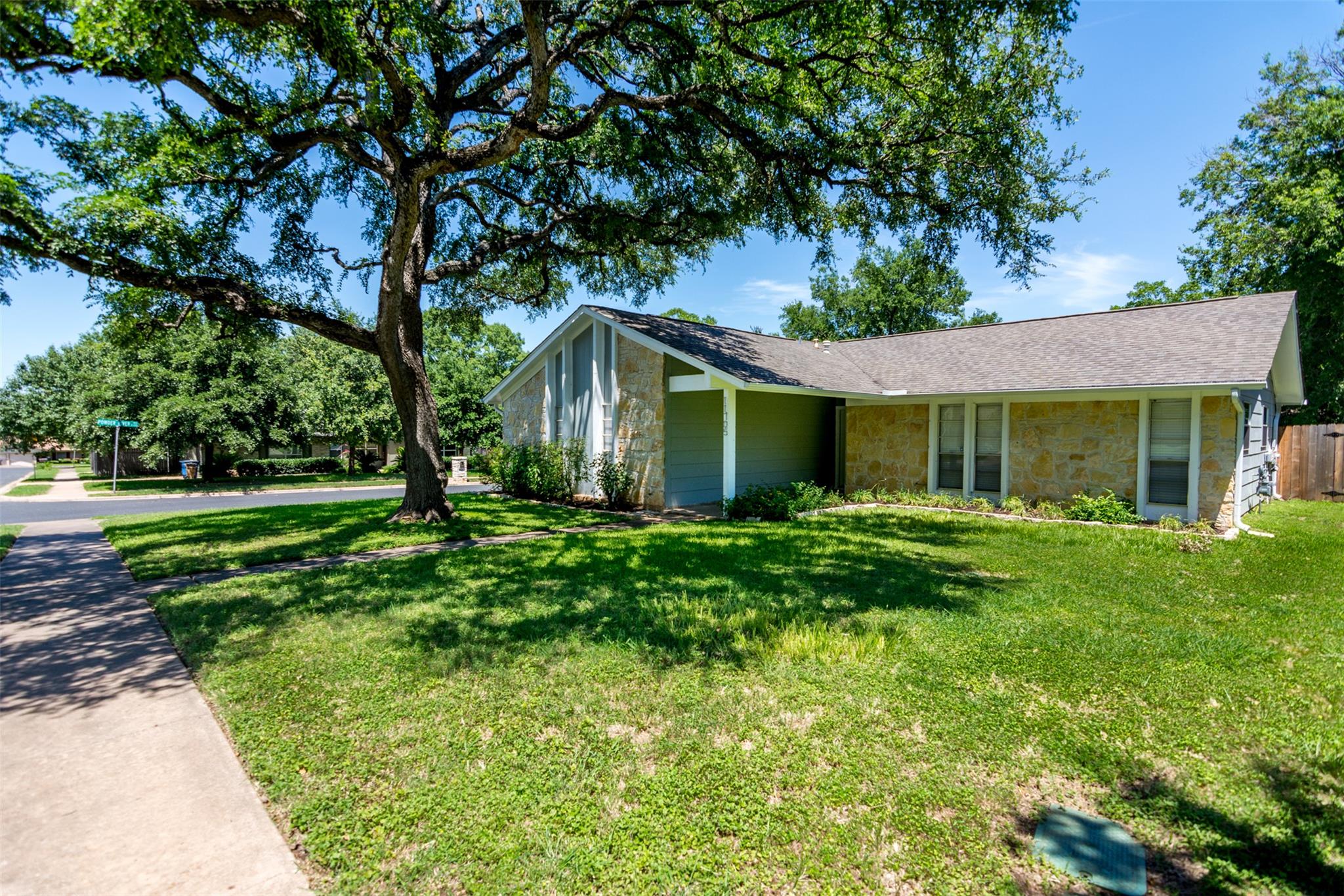 11705 Natrona Dr, Austin, TX 78759
