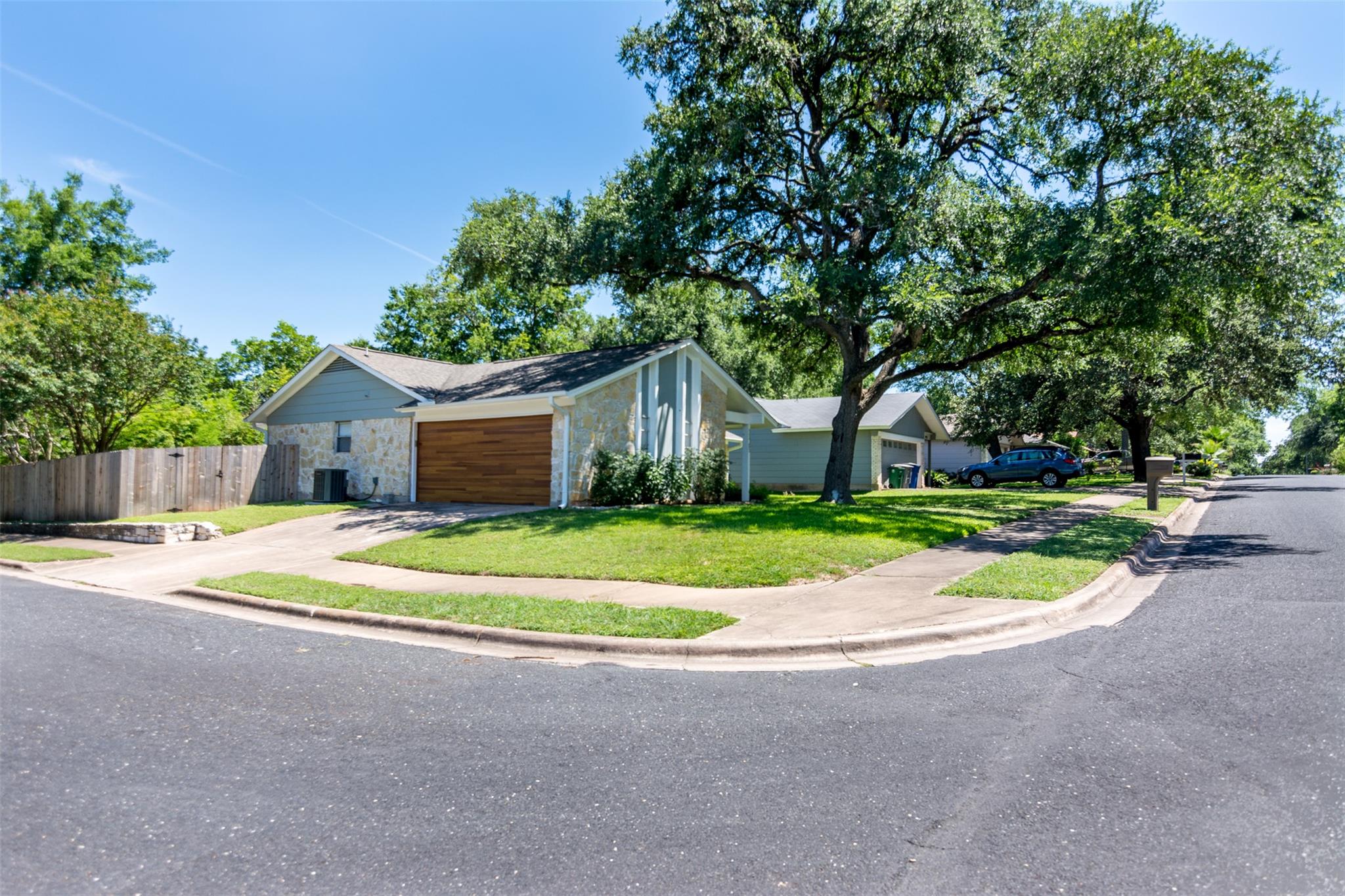 11705 Natrona Dr, Austin, TX 78759