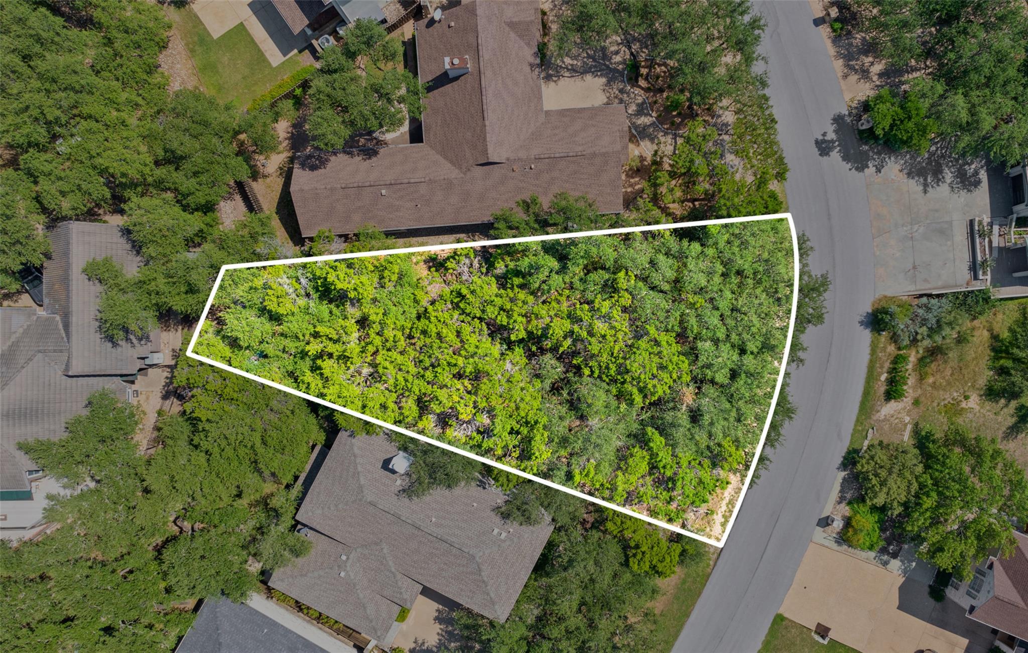 212 Hazeltine Dr, Lakeway, TX 78734