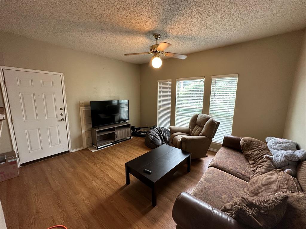 2414 Longview St # 301, Austin, TX 78705