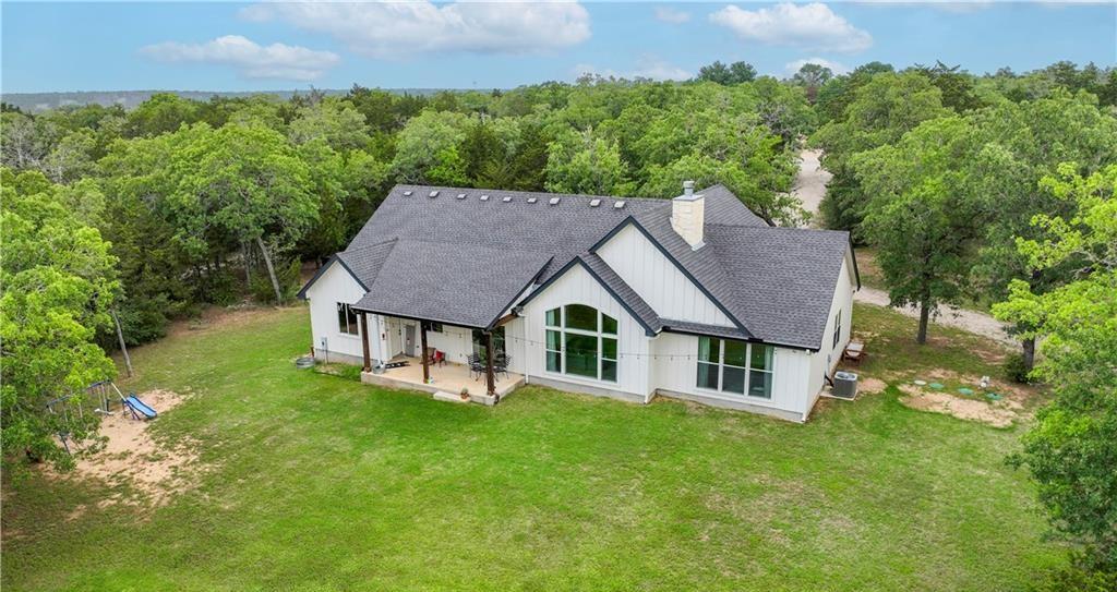 405 Woodlands Dr, Bastrop, TX 78602