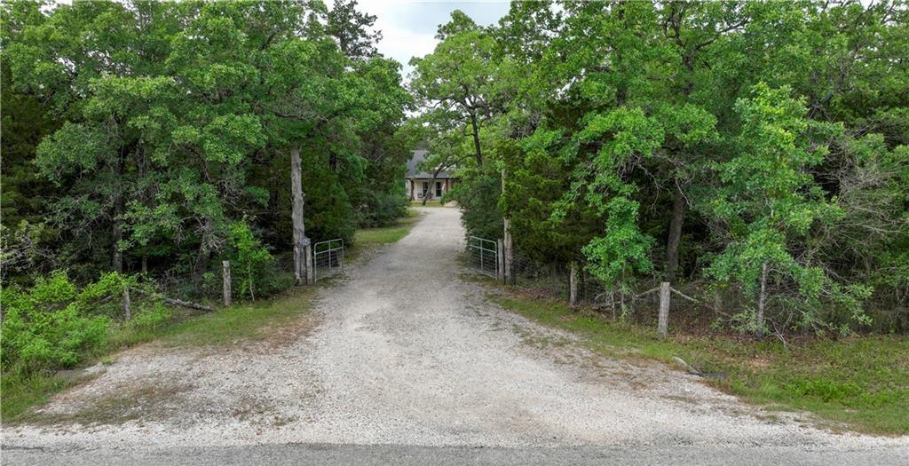 405 Woodlands Dr, Bastrop, TX 78602