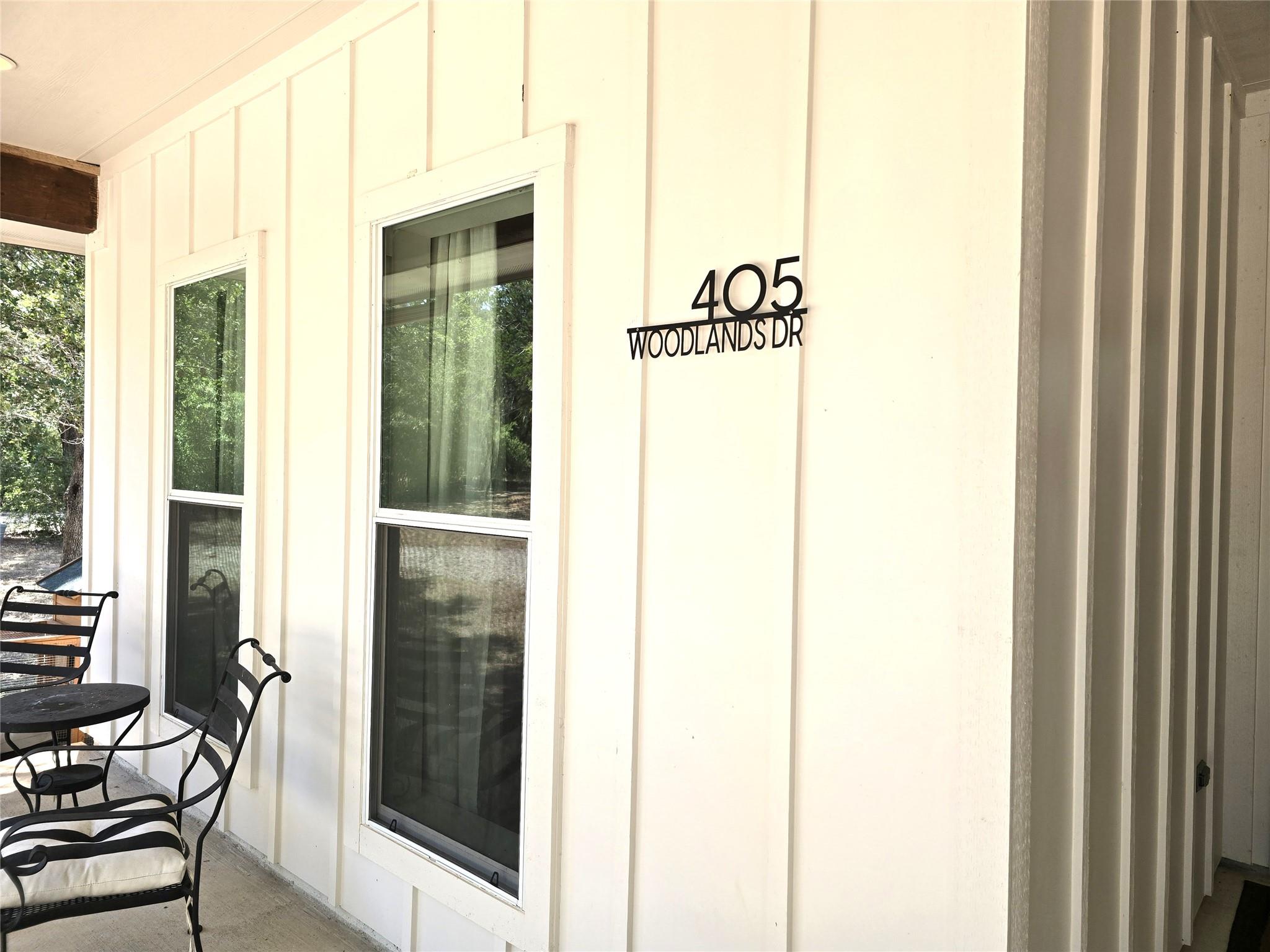 405 Woodlands Dr, Bastrop, TX 78602