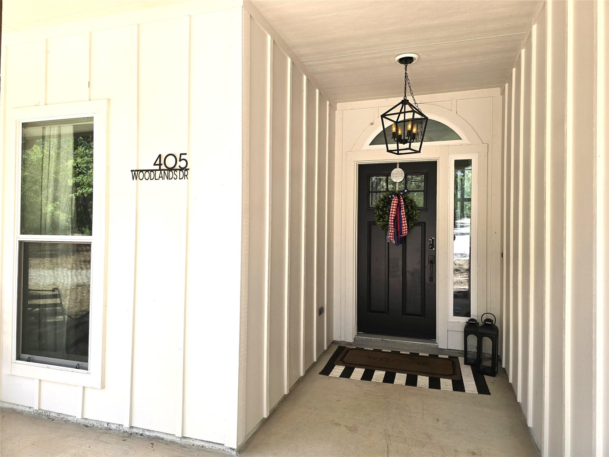 405 Woodlands Dr, Bastrop, TX 78602