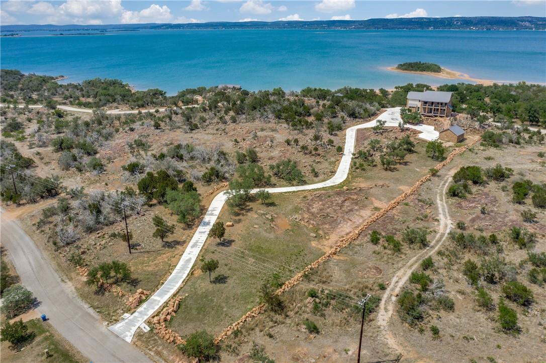 214 Peninsula Dr, Burnet, TX 78611