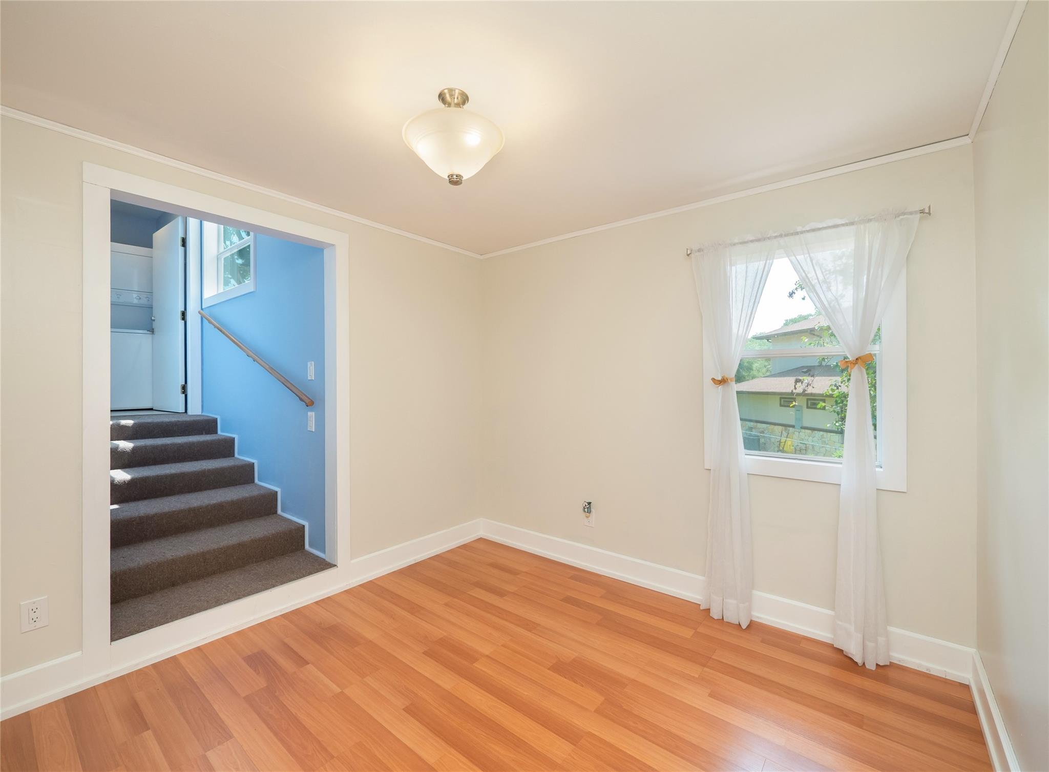 331 Grandview Dr, Horseshoe Bay, TX 78657