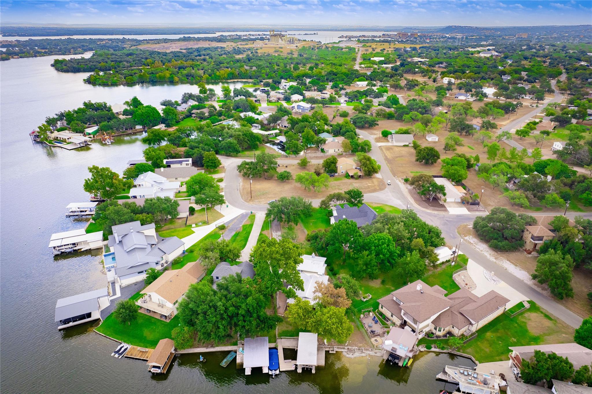 331 Grandview Dr, Horseshoe Bay, TX 78657