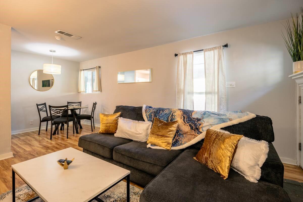 2603 Parker Ln # A, Austin, TX 78741