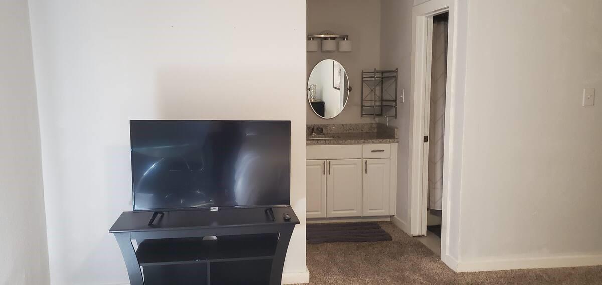 2603 Parker Ln # A, Austin, TX 78741