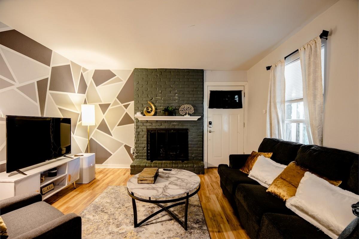 2603 Parker Ln # B, Austin, TX 78741