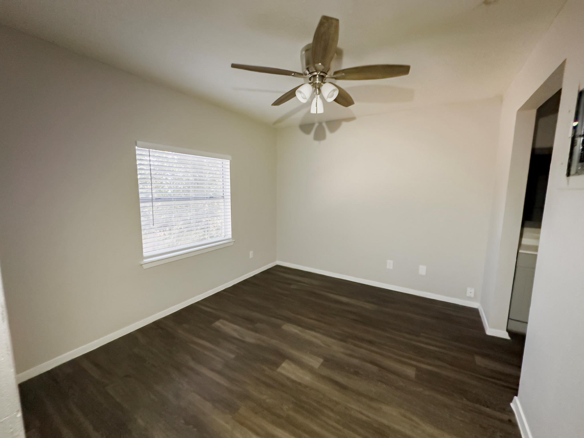 4500 Witham Ln # 204, Austin, TX 78745