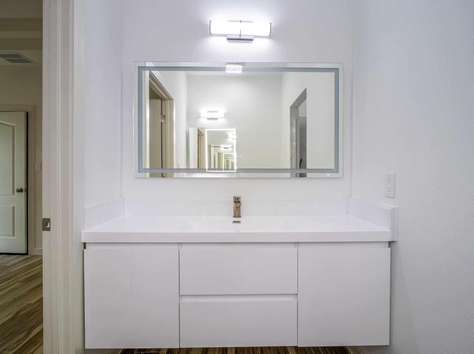 1006 Garfield Dr, Granite Shoals, TX 78654