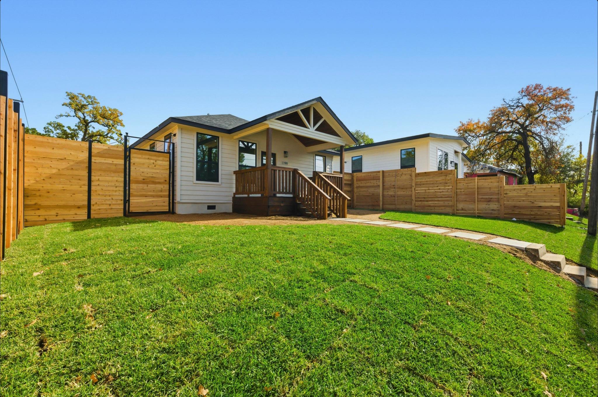 1199 Coleto St, Austin, TX 78702