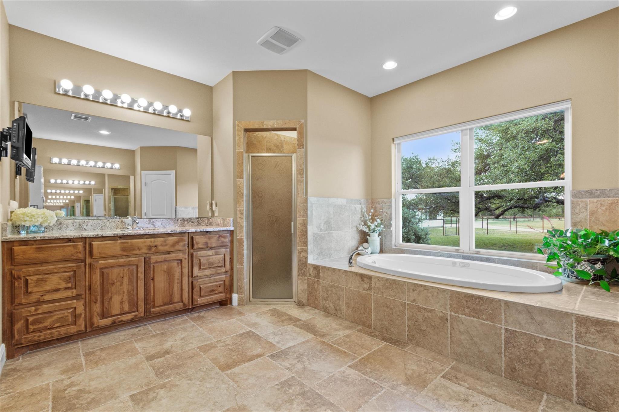 8169 Ranch Road 2338 # 2338, Georgetown, TX 78633