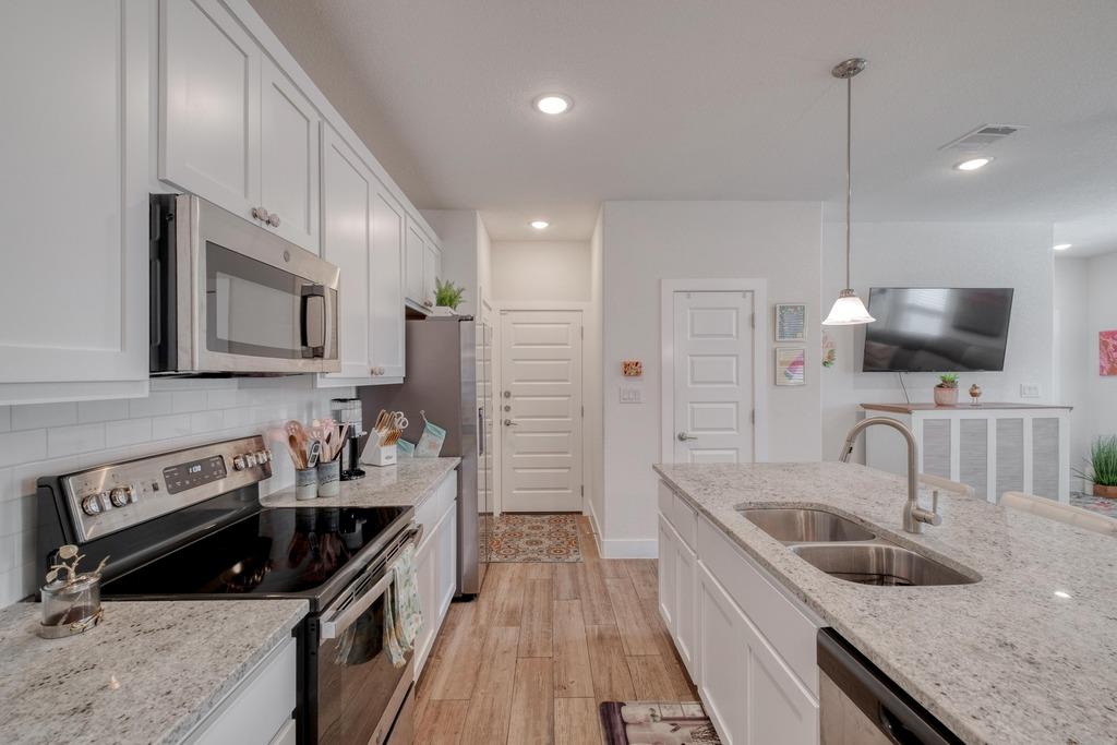 620 Parkline Dr # 15A, Georgetown, TX 78626