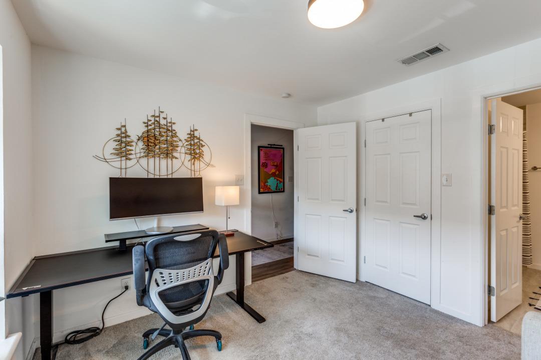 3604 Clawson Rd # 202, Austin, TX 78704