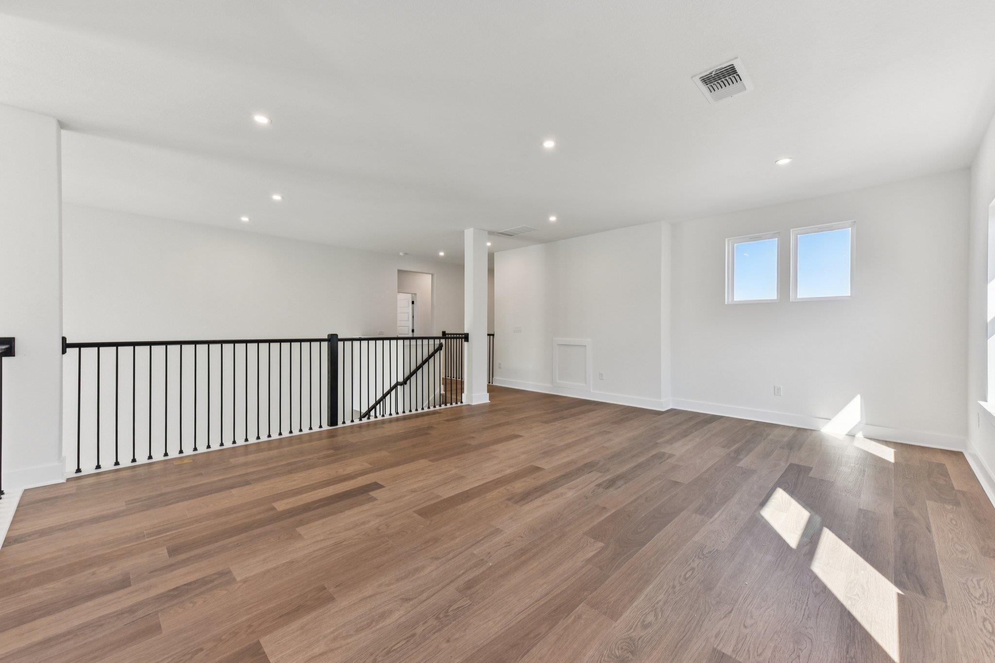 1242 Robin Trl, Round Rock, TX 78681