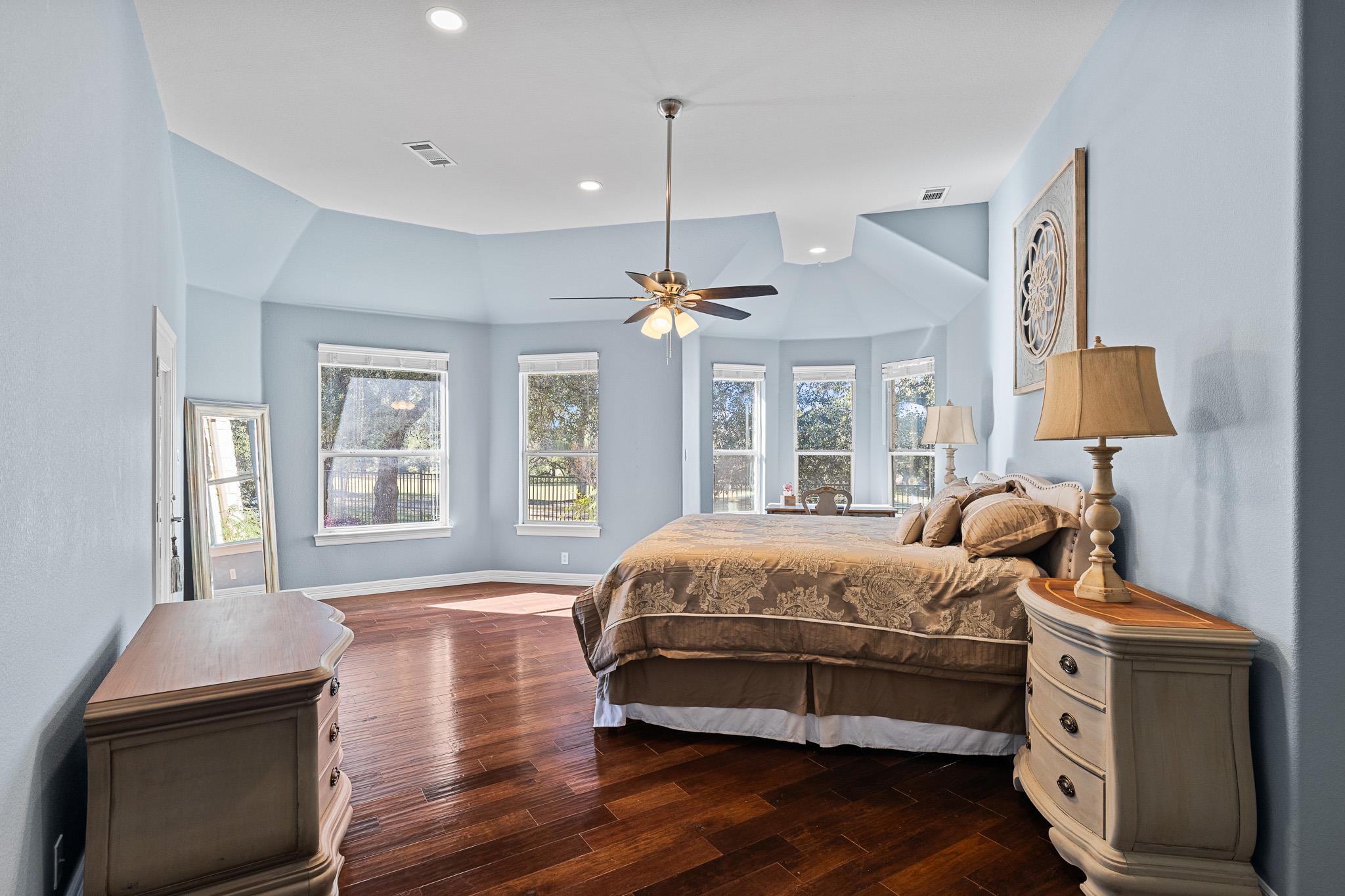 9512 Palmbrook Dr, Austin, TX 78717