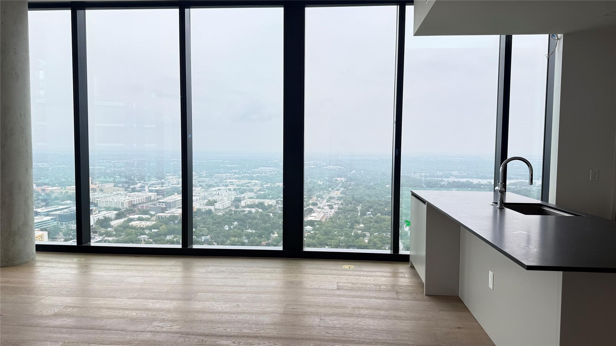 610 Davis St # 4707, Austin, TX 78701