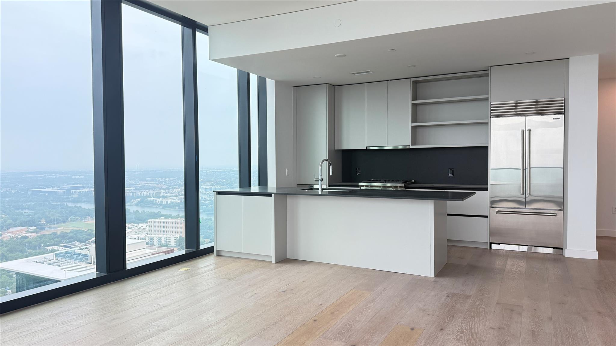 610 Davis St # 4707, Austin, TX 78701